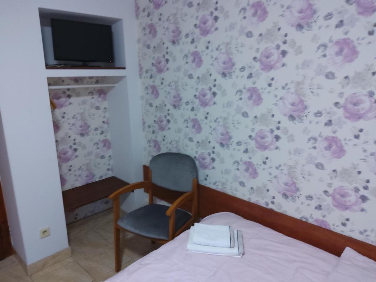 Pokoje Goscinne Sobieszow Jelenia Góra Εξωτερικό φωτογραφία