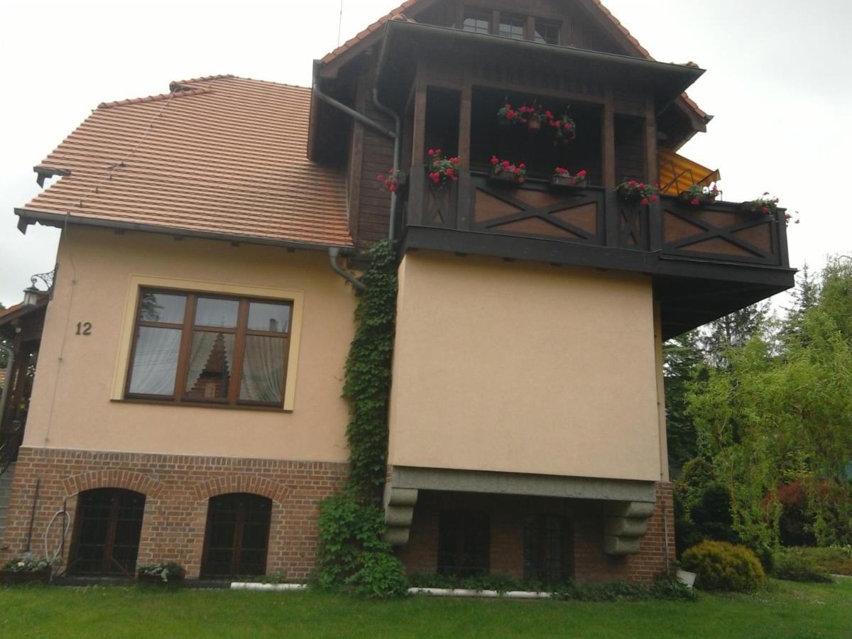 Pokoje Goscinne Sobieszow Jelenia Góra Εξωτερικό φωτογραφία